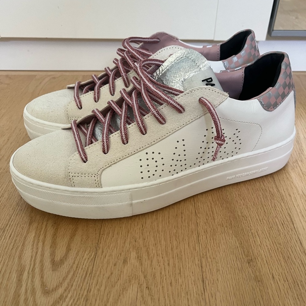 LIKE NEW P448 Thea Checkered